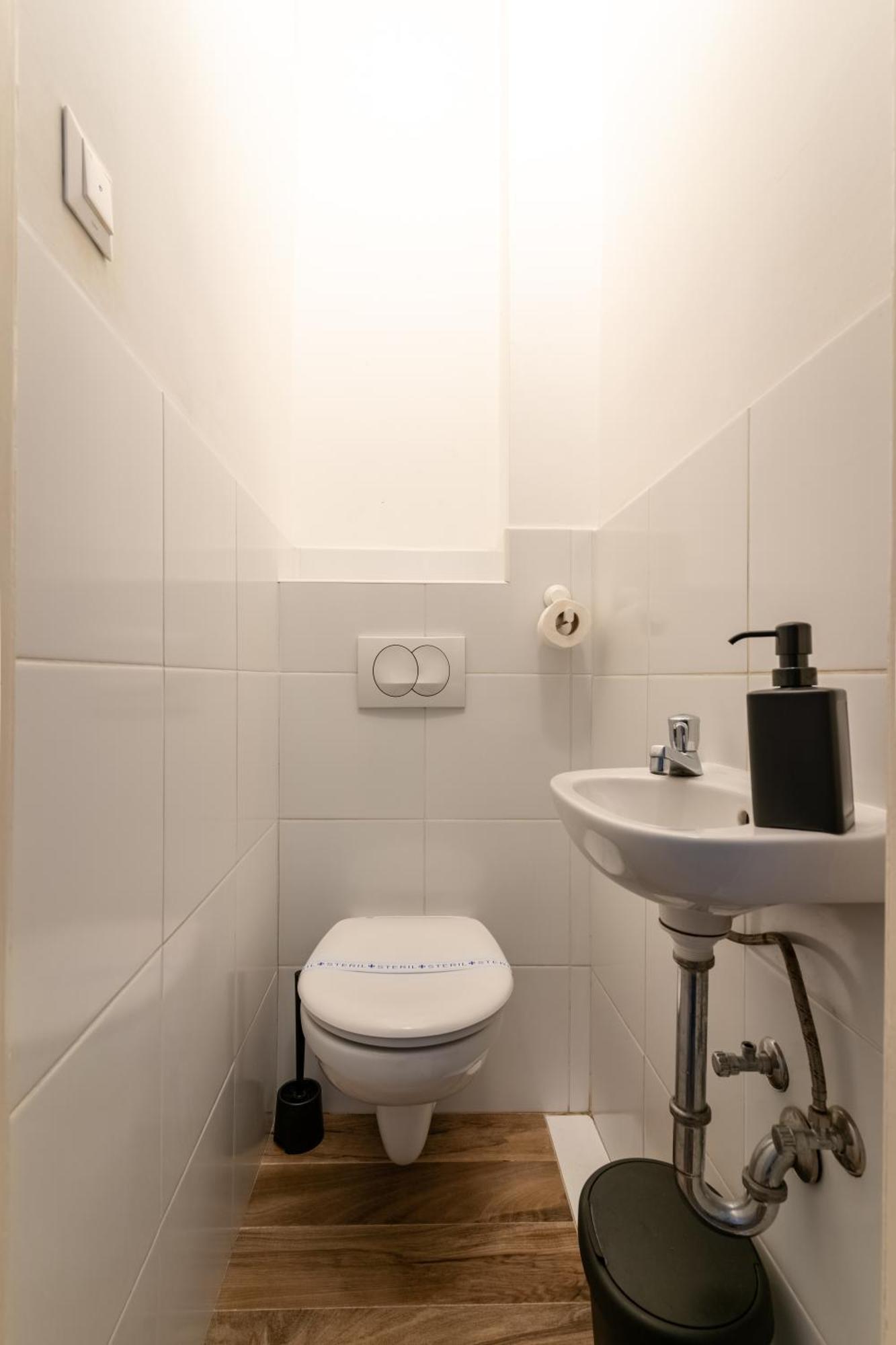 Wave - 3 Bedroom Apt In Center بودابست المظهر الخارجي الصورة