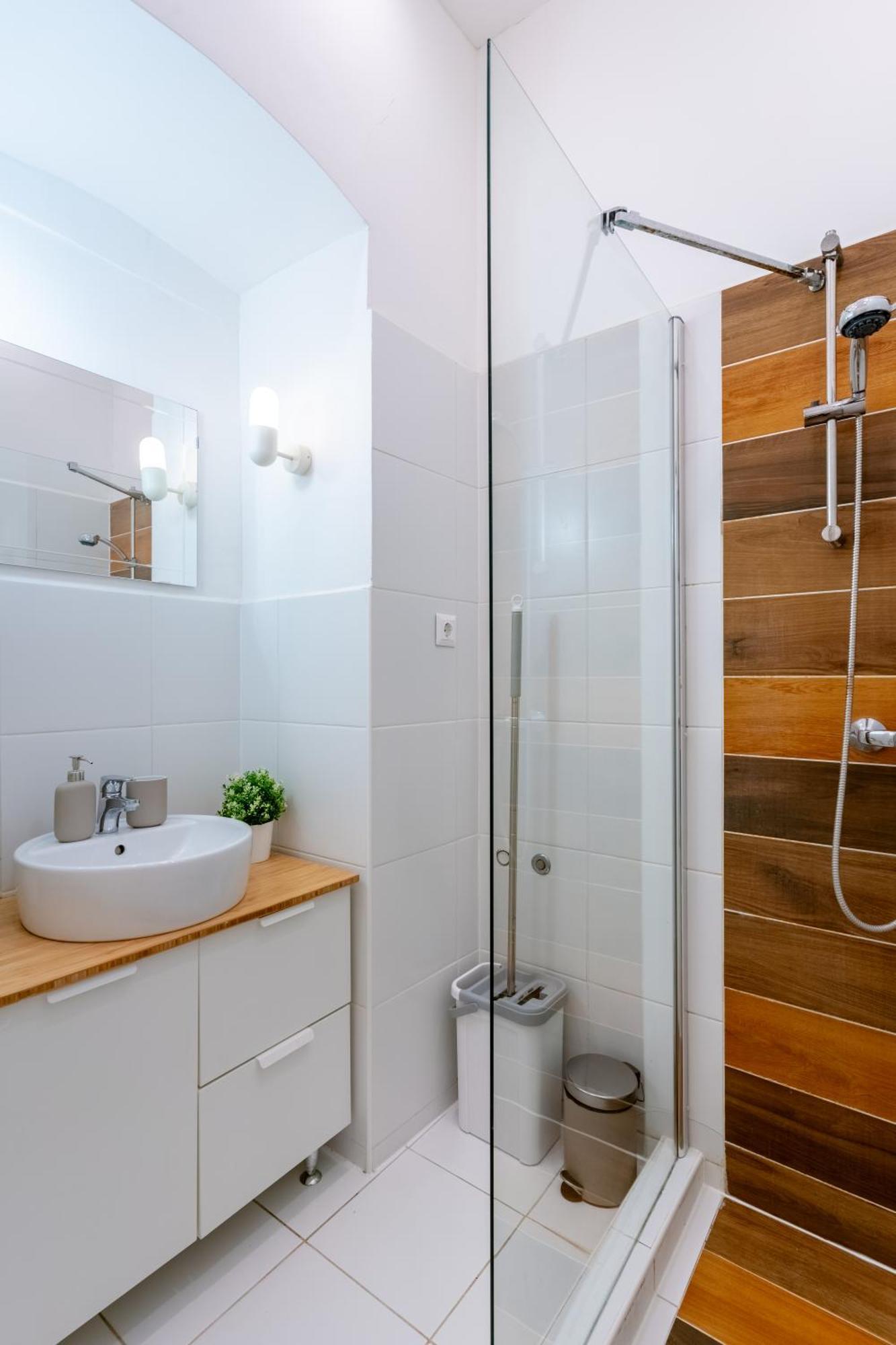 Wave - 3 Bedroom Apt In Center بودابست المظهر الخارجي الصورة